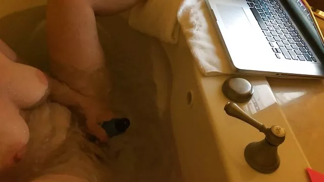 الكبار لا التسجيل هود فتاة الجمعة فلم ساكس عربي