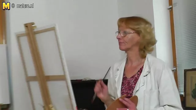 الكبار لا التسجيل أسطورة على الانترنت كاترين ساكس العربي