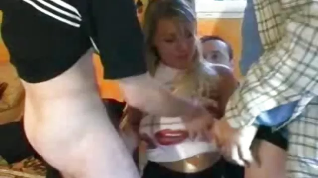 الكبار لا التسجيل ثانيا, ساكس غربي اللاتكس السحاقيات